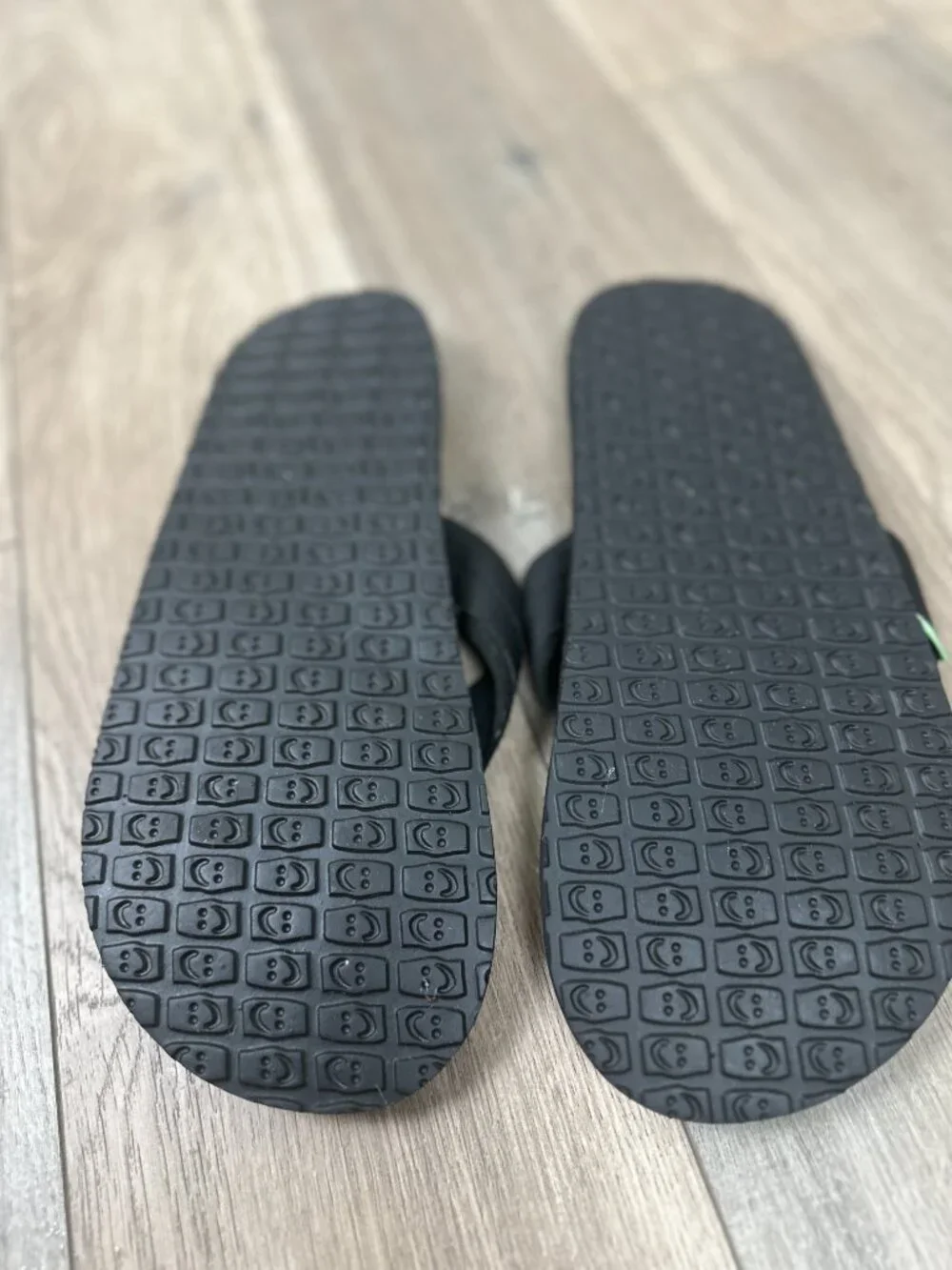 Sanuk Men's Black Flip Flops Sandals Size 12 Comfort Casual Beach Shoes
